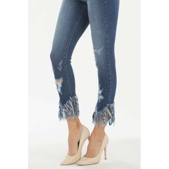 ❌SOLD OUT❌ KANCAN HIGHRISE FRINGE HEM SKINNY JEANS - Picture 4 of 4